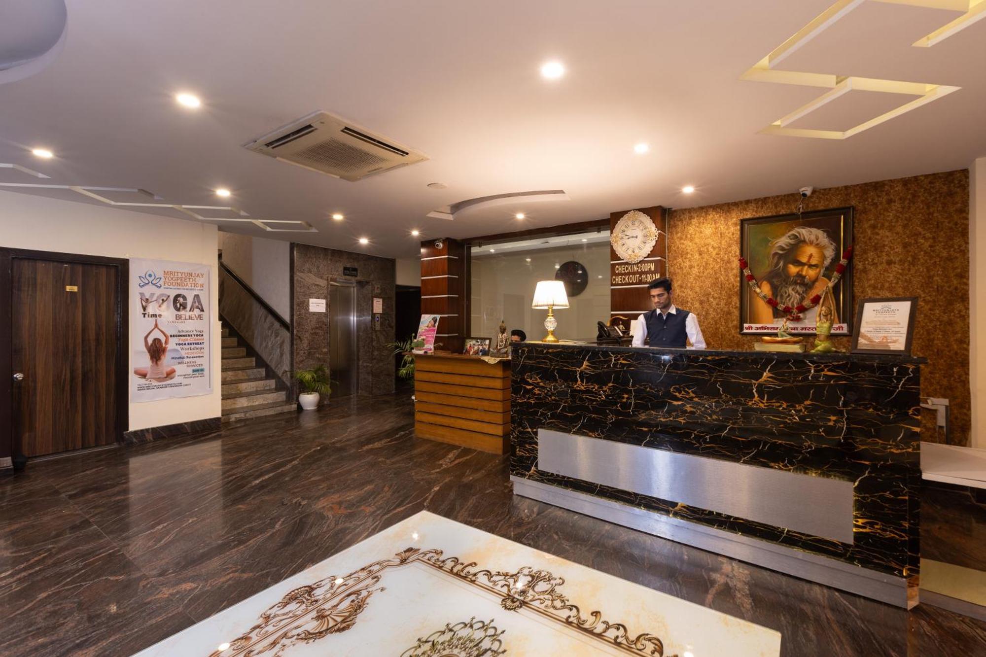 Hotel Indira Nikunj Rishikesh Exterior photo